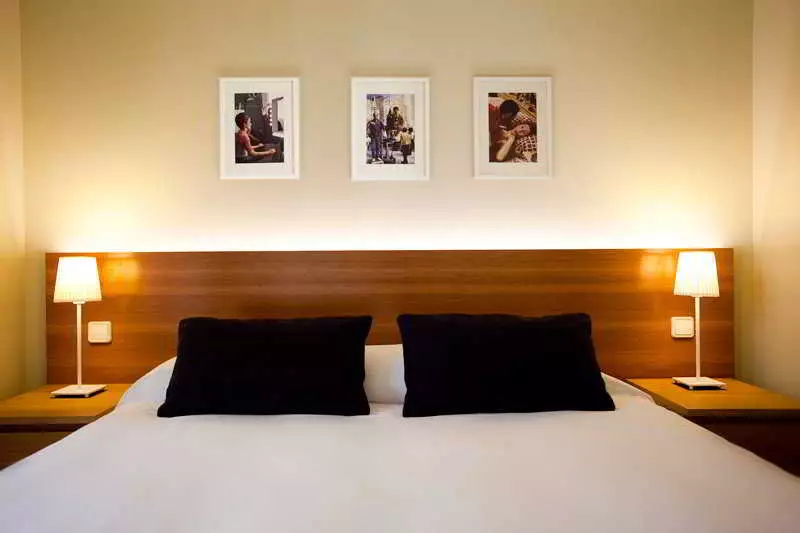 هتل Palafox Central Suites مادرید