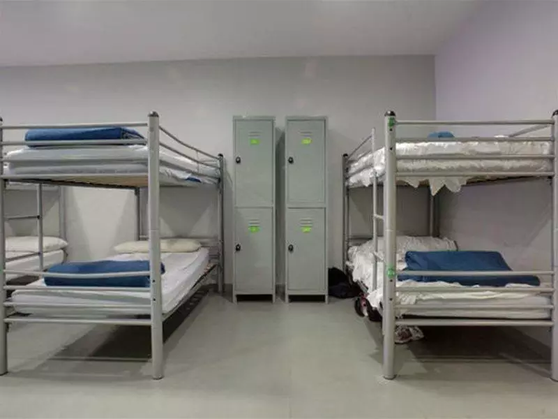 Alibaba https://cdn.alibaba.ir/ostorage/hotel-accommodation-images/6a060c8761ec039ef75d2e6a_Barcelona-Alberguinn-1.webp