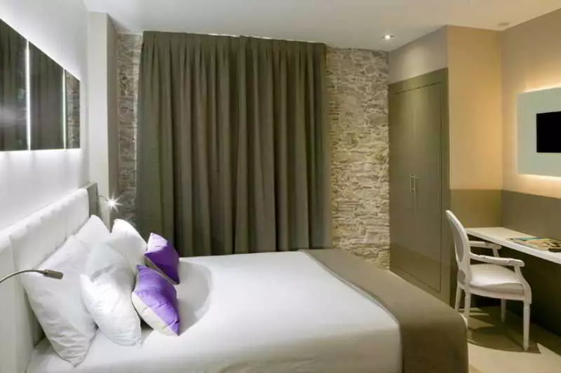 هتل Domus Selecta Musik Boutique Hotel    بارسلونا