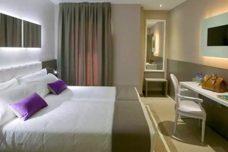 هتل Domus Selecta Musik Boutique Hotel    بارسلونا