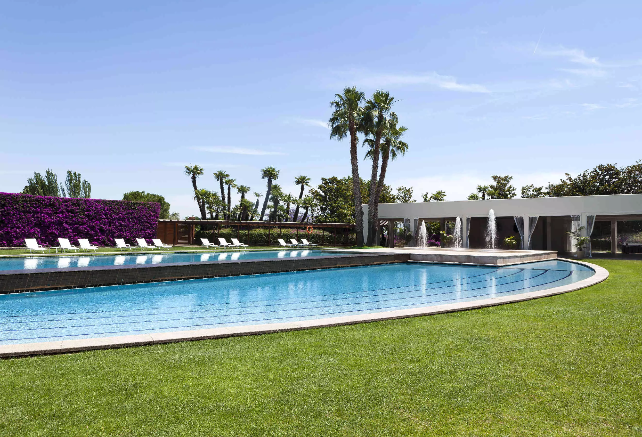 Alibaba https://cdn.alibaba.ir/ostorage/hotel-accommodation-images/6a06824761ec039ef75d8ac8_Barcelona-Fairmont-Rey-Juan-Carlos-I--Barcelona-1.webp