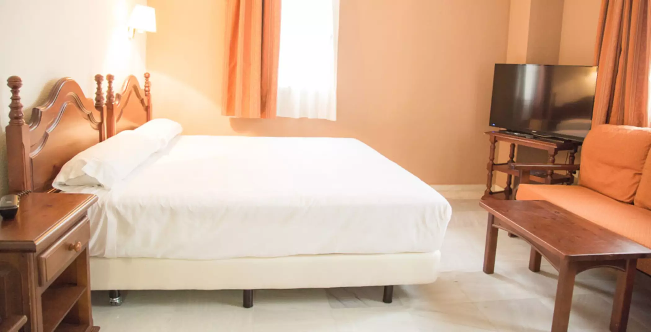Alibaba https://cdn.alibaba.ir/ostorage/hotel-accommodation-images/6a06c7c661ec039ef75dc083_Seville-San-Pablo-1.webp