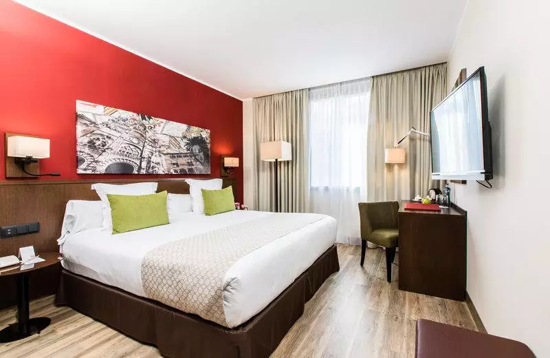 https://cdn.alibaba.ir/ostorage/hotel-accommodation-images/6a06c99361ec039ef75dc1c5_Barcelona-Leonardo-Hotel-Barcelona-Gran-Via-2.webp