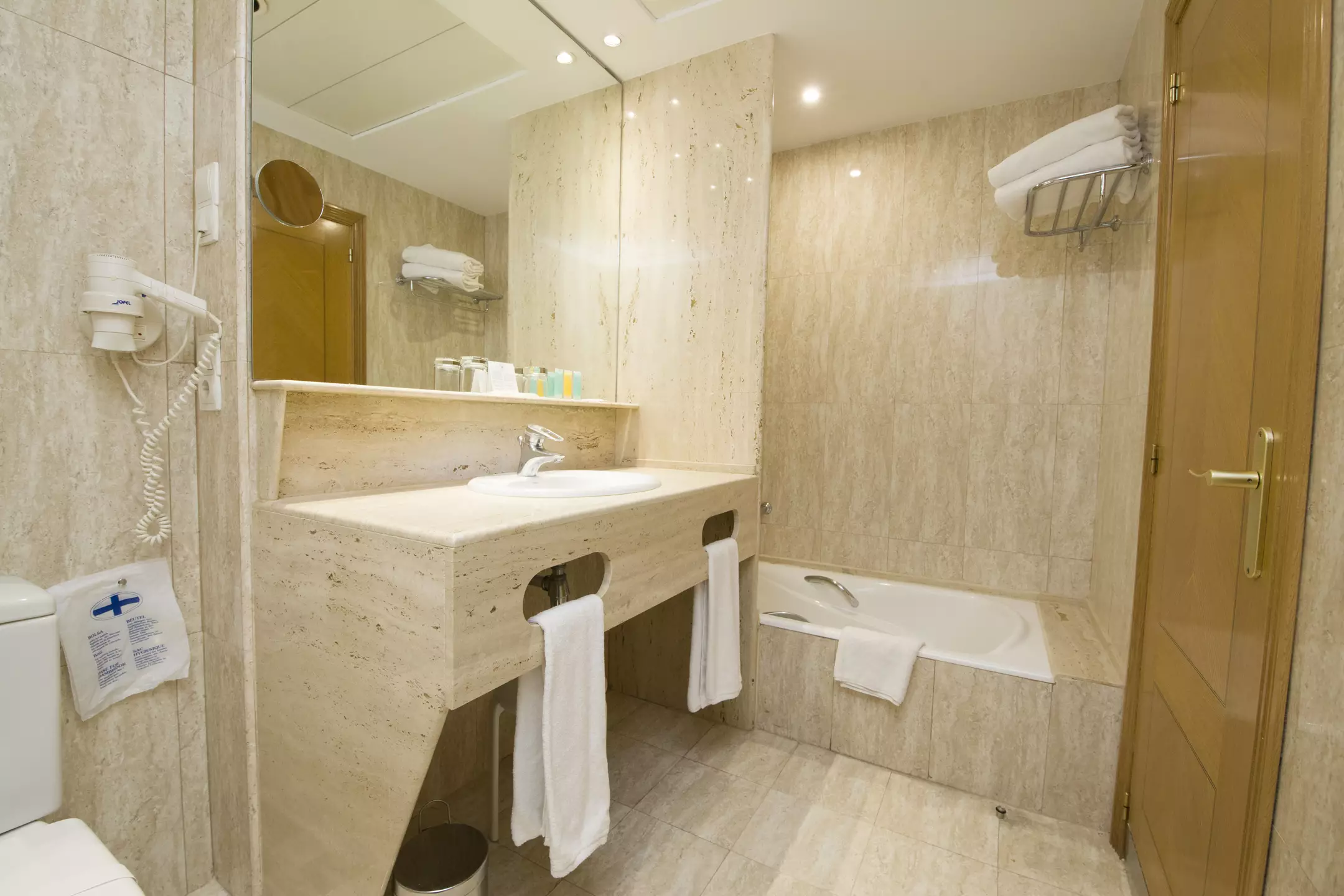 هتل Hotel Albufera Alfafar