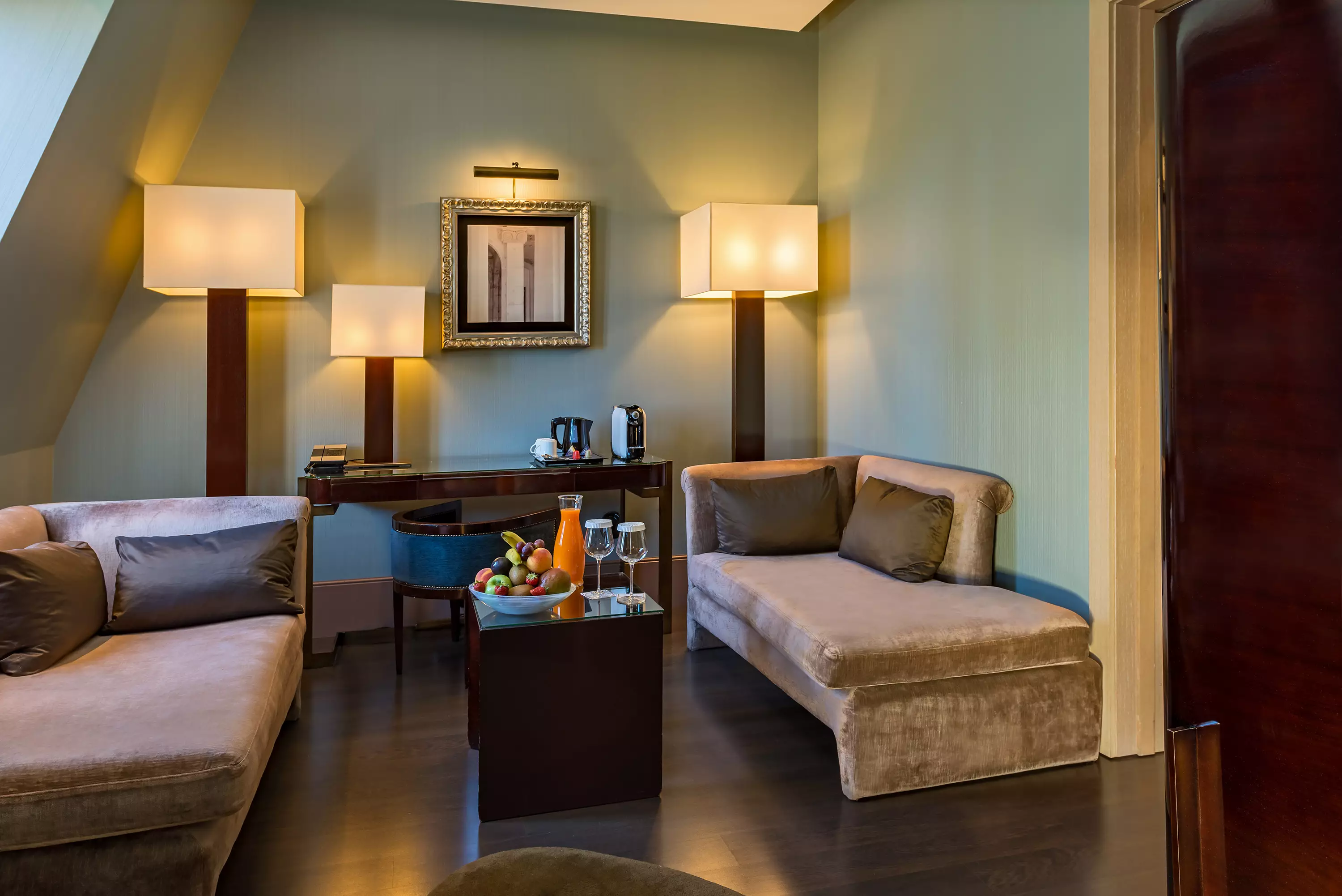 هتل Casa Fuster بارسلونا