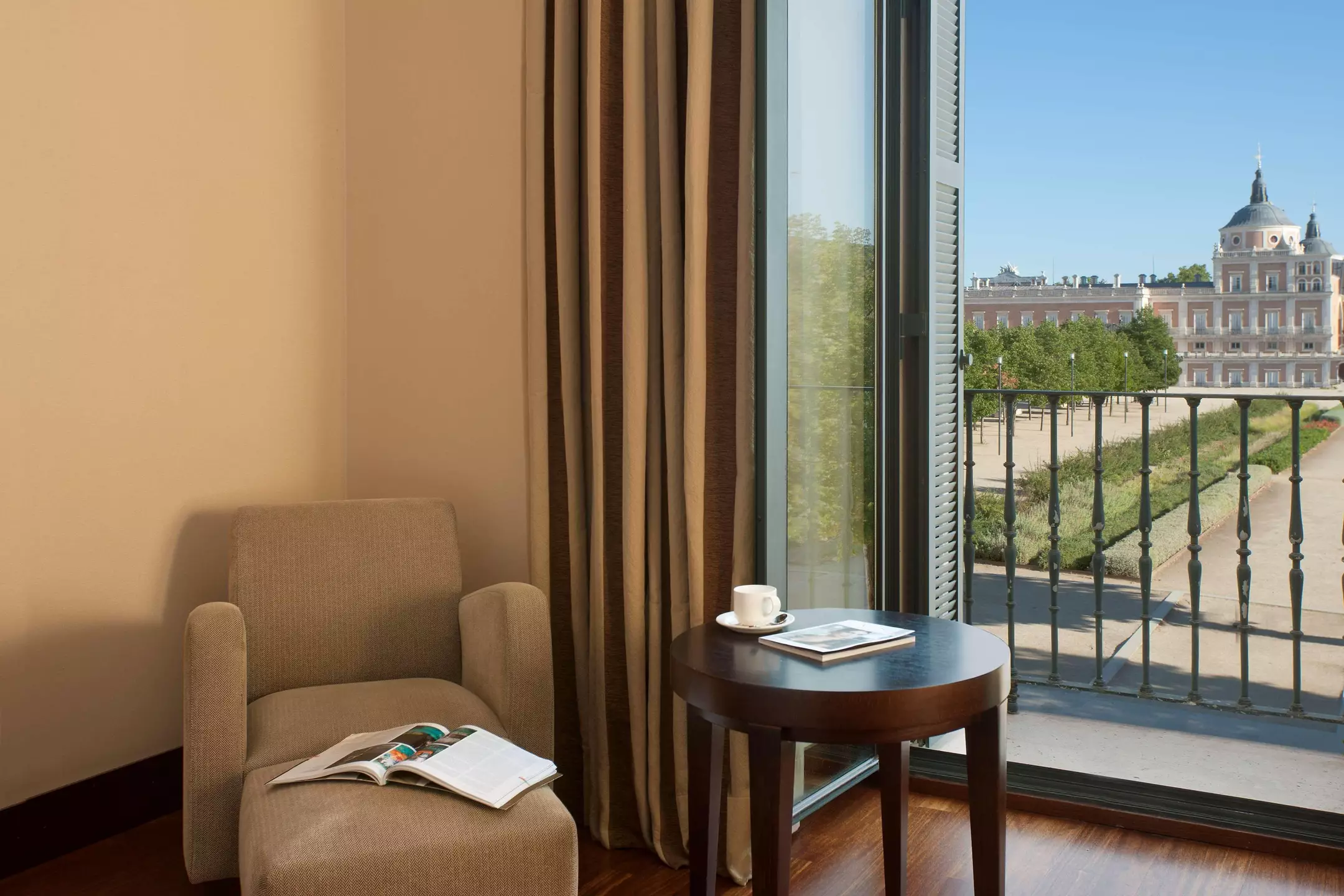 Alibaba https://cdn.alibaba.ir/ostorage/hotel-accommodation-images/6a076d0d61ec039ef75e3b6b_Aranjuez-NH-Collection-Palacio-de-Aranjuez-1.webp