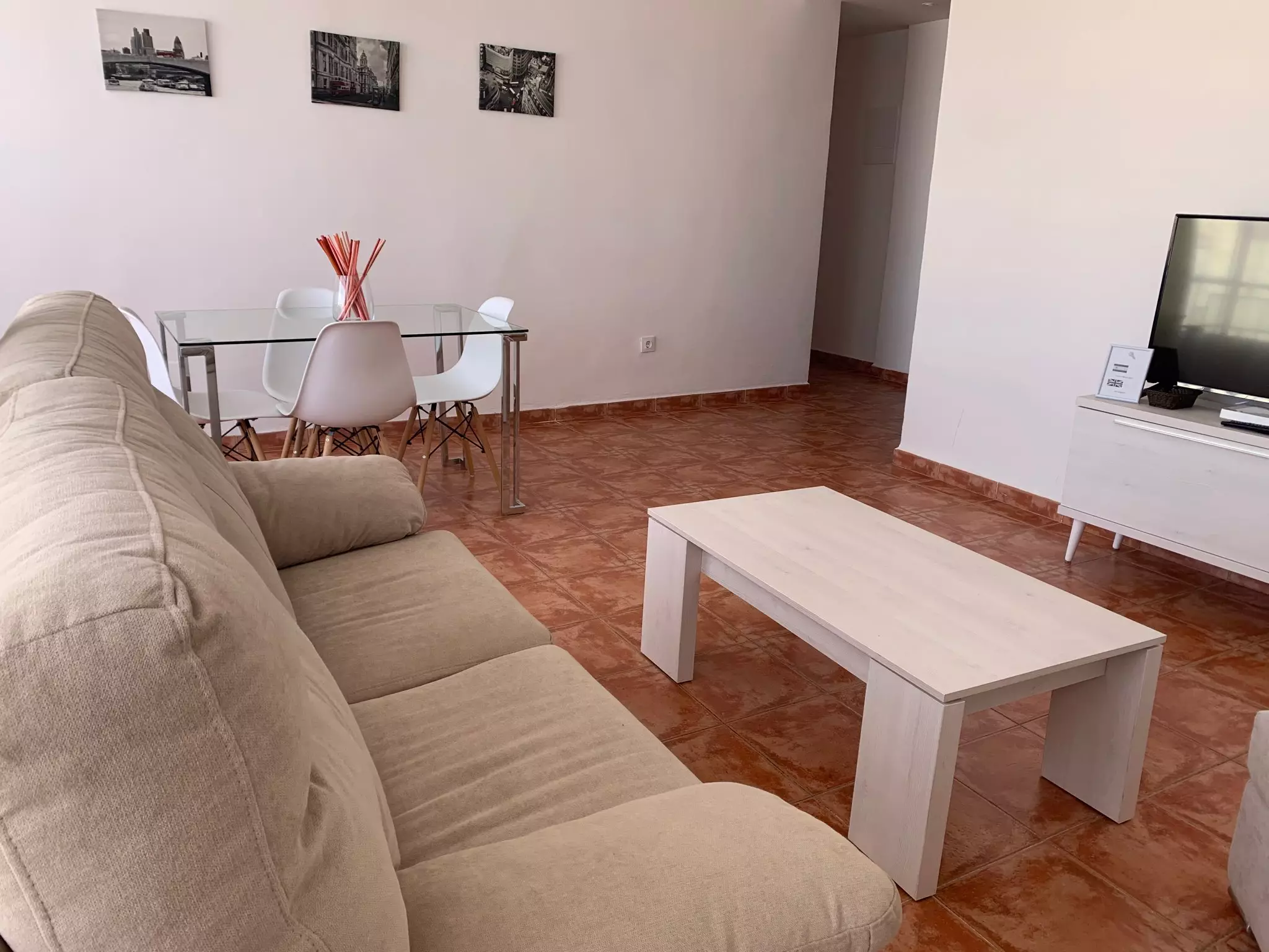 Alibaba https://cdn.alibaba.ir/ostorage/hotel-accommodation-images/6a07718661ec039ef75e3e5a_Malaga-Hotel-Atarazanas-1.webp