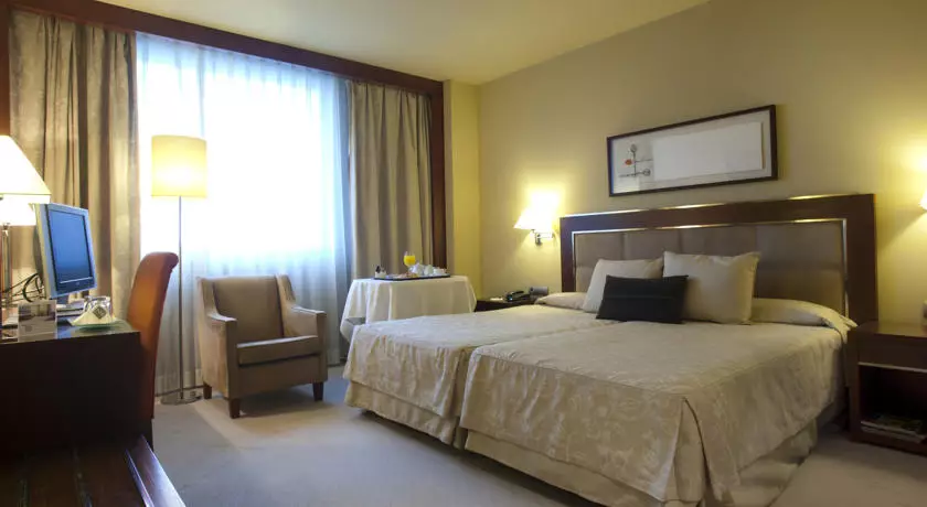 هتل Sercotel Hotel Nuevo Madrid مادرید