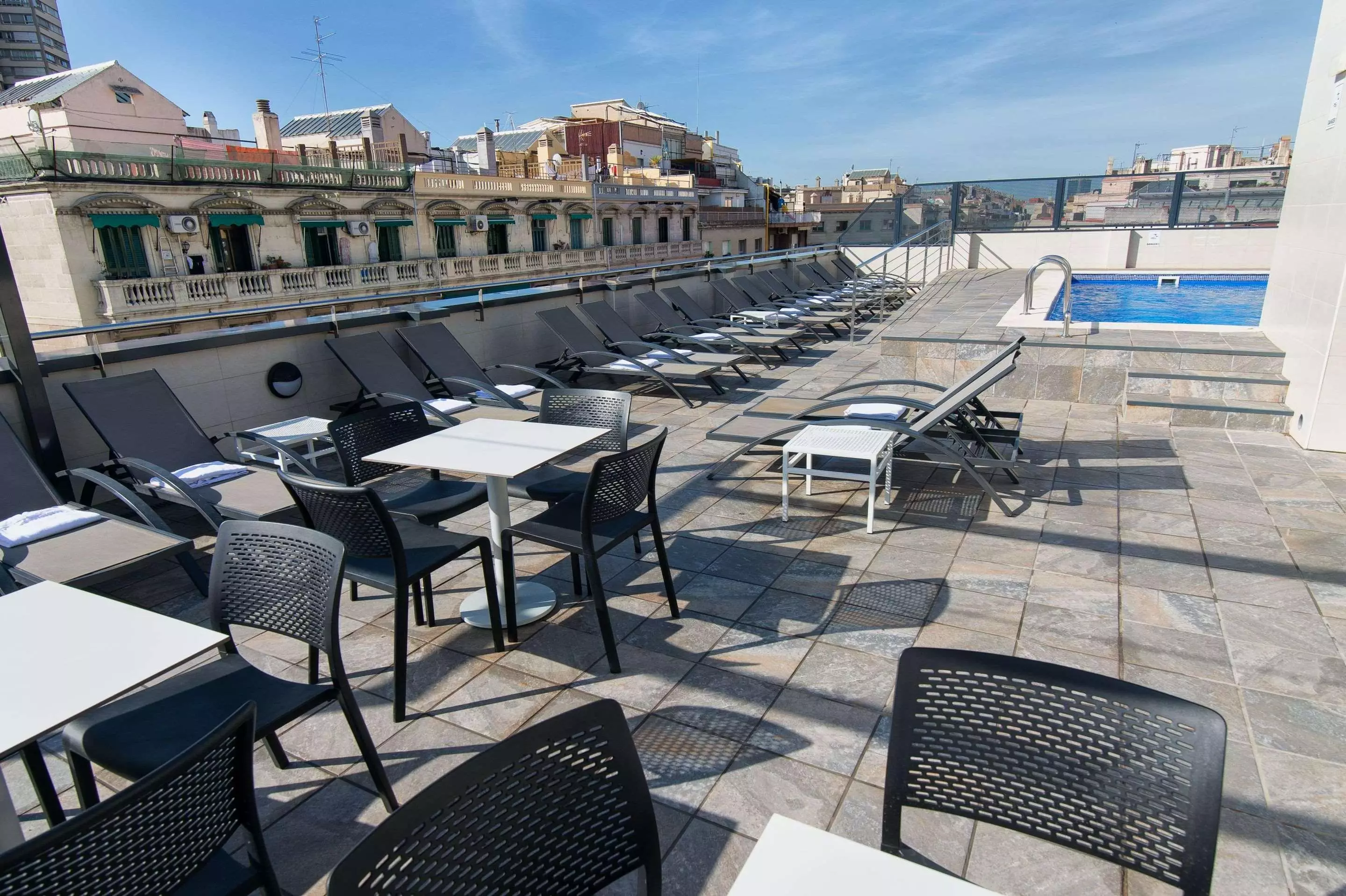 هتل Sunotel Club Central بارسلونا