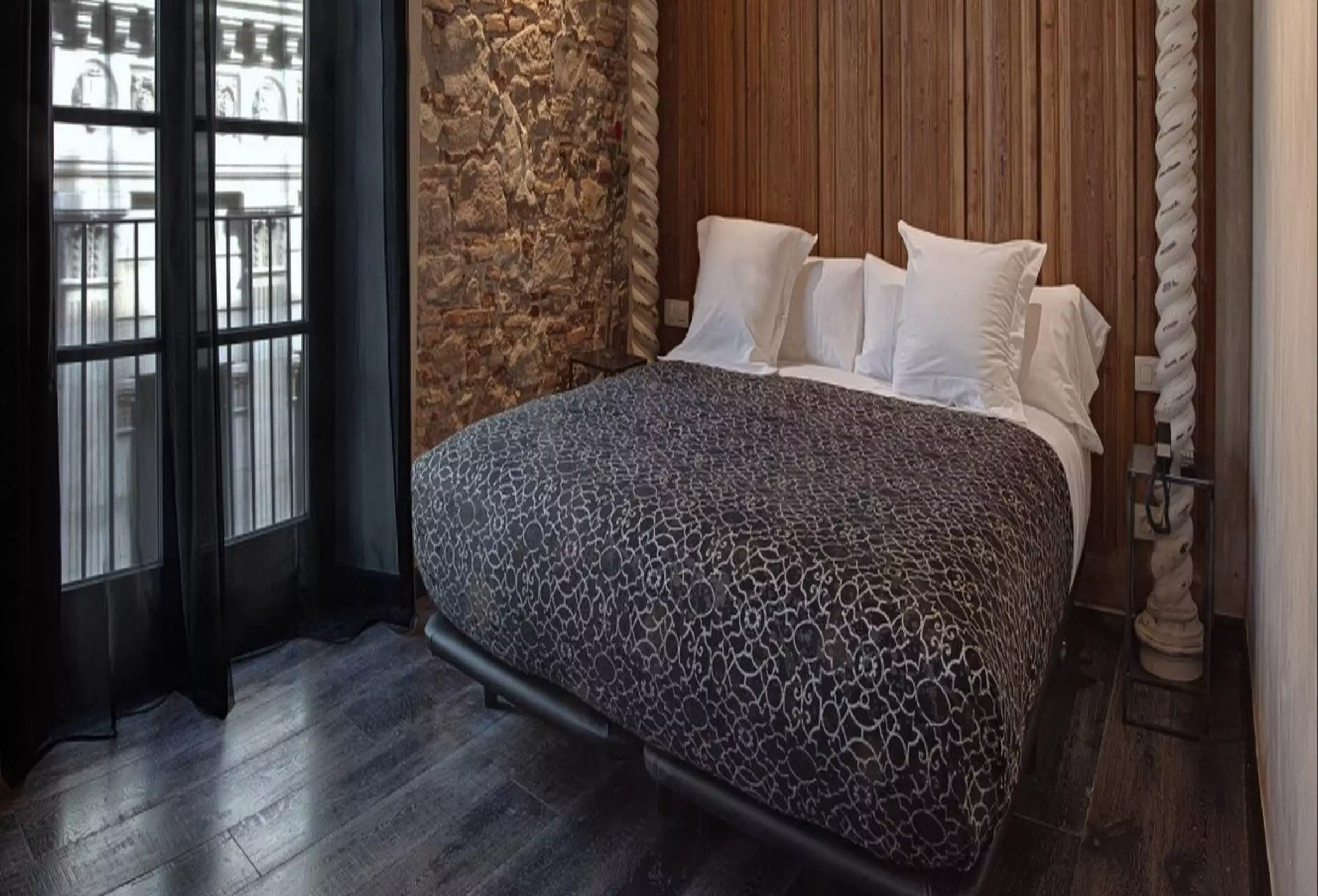هتل Arai Aparthotel بارسلونا