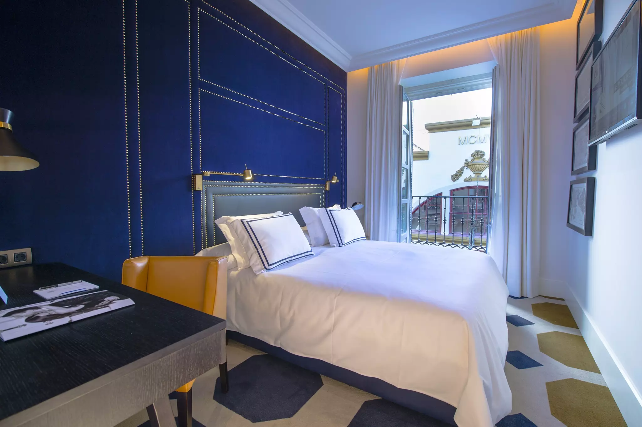 https://cdn.alibaba.ir/ostorage/hotel-accommodation-images/6a07d13361ec039ef75e8764_Madrid-Only-YOU-Boutique-Hotel-Madrid-4.webp