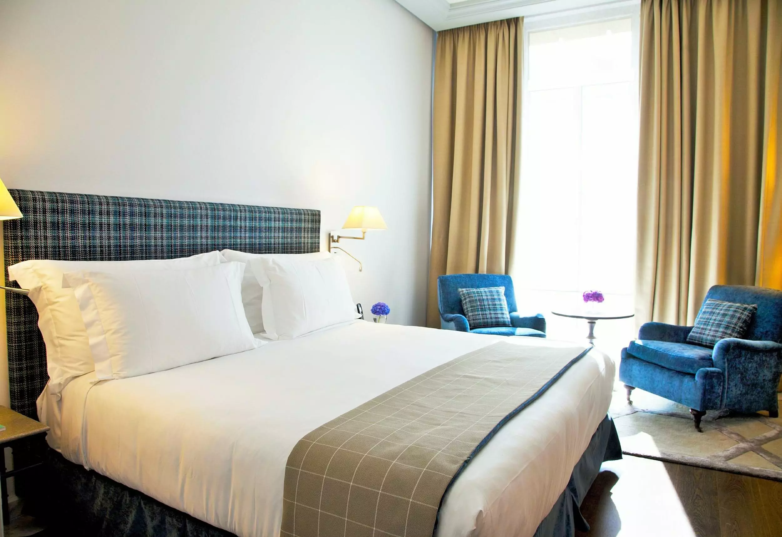 هتل URSO Hotel & Spa Madrid مادرید