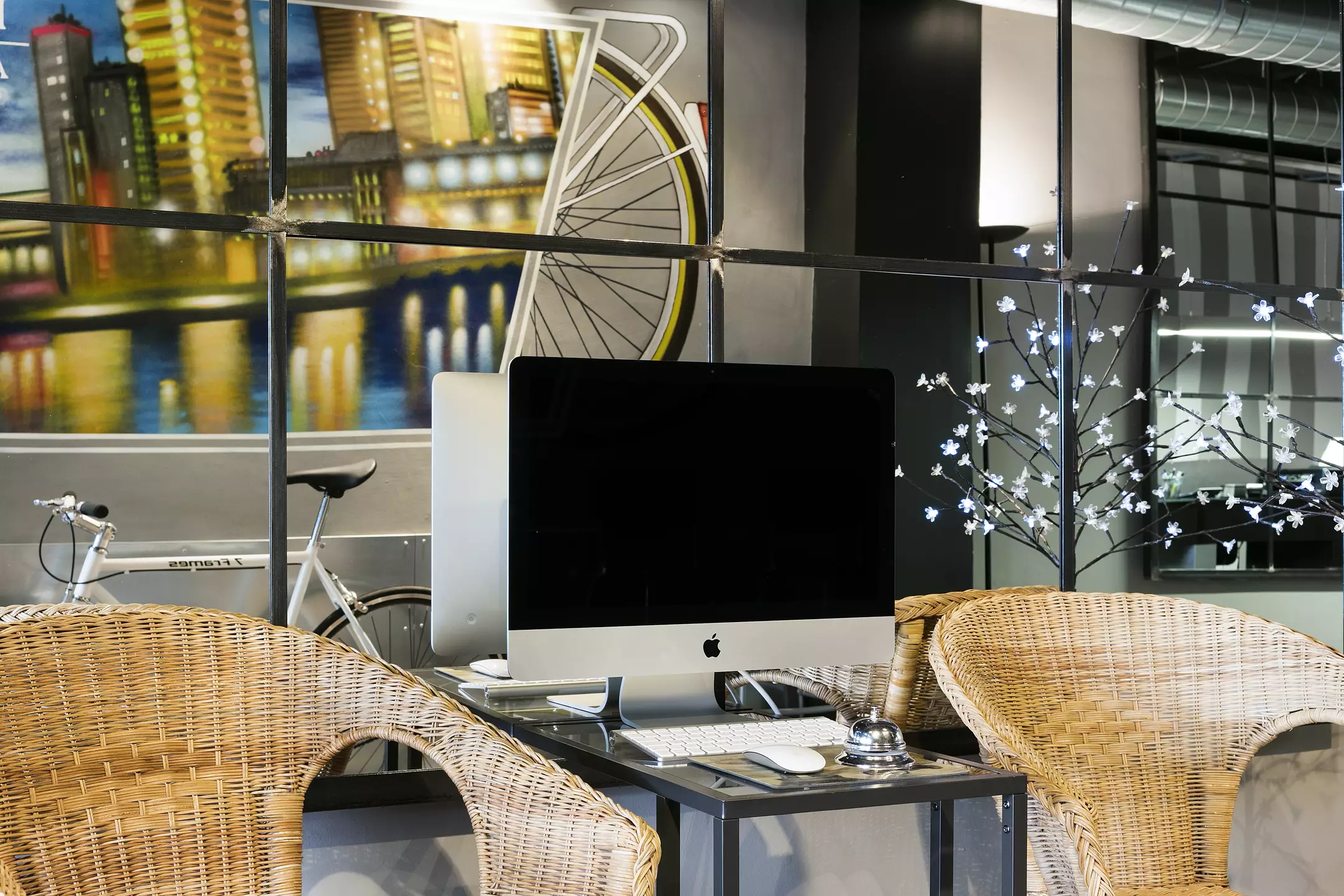 هتل Ding Dong Fira Apartments بارسلونا