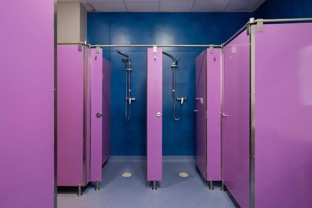 هتل Purple Nest Hostel والنسیا