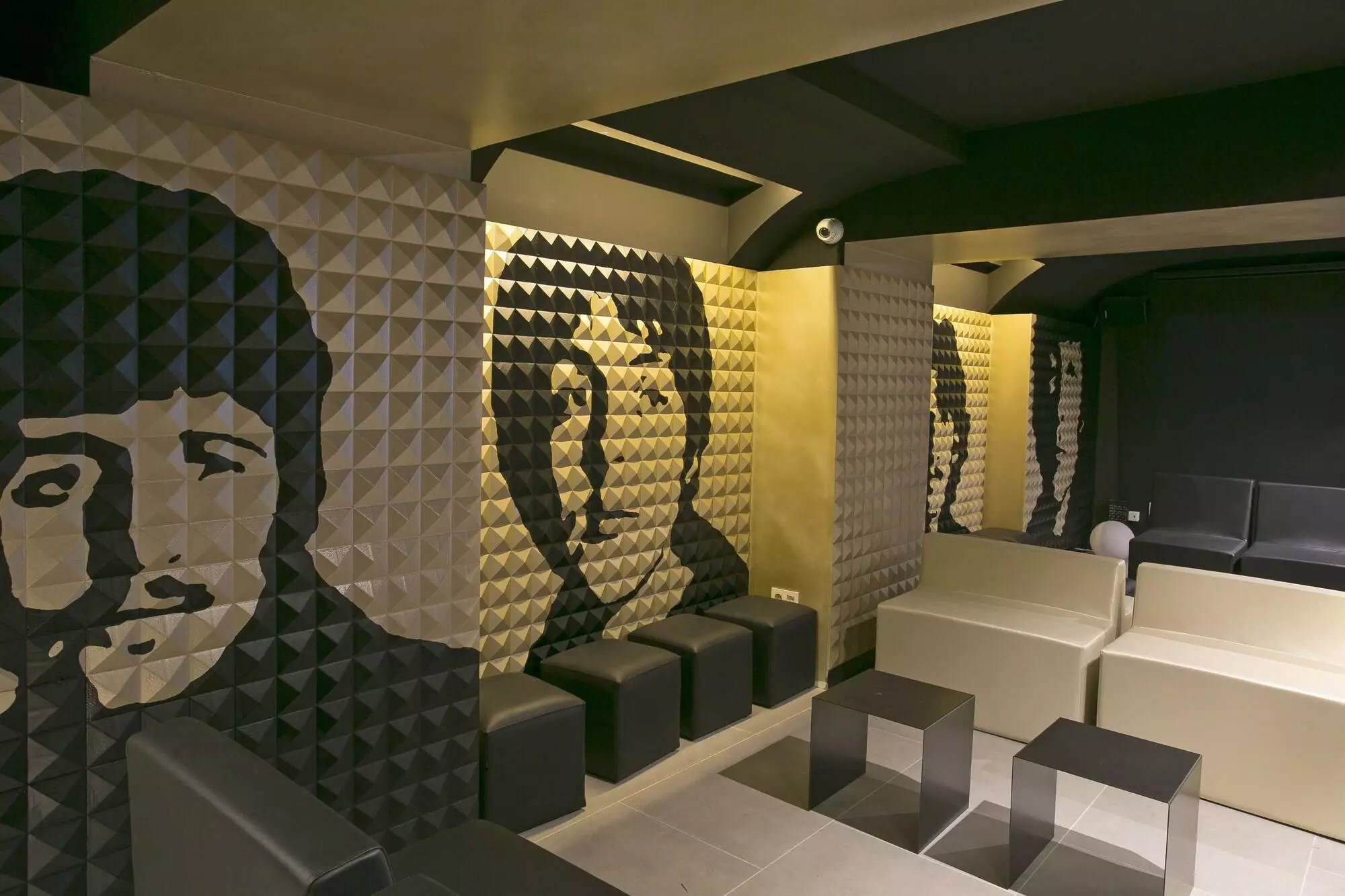Alibaba https://cdn.alibaba.ir/ostorage/hotel-accommodation-images/6a08fbb961ec039ef75f7689_Barcelona-Sant-Jordi-Hostels-Rock-Palace-1.webp