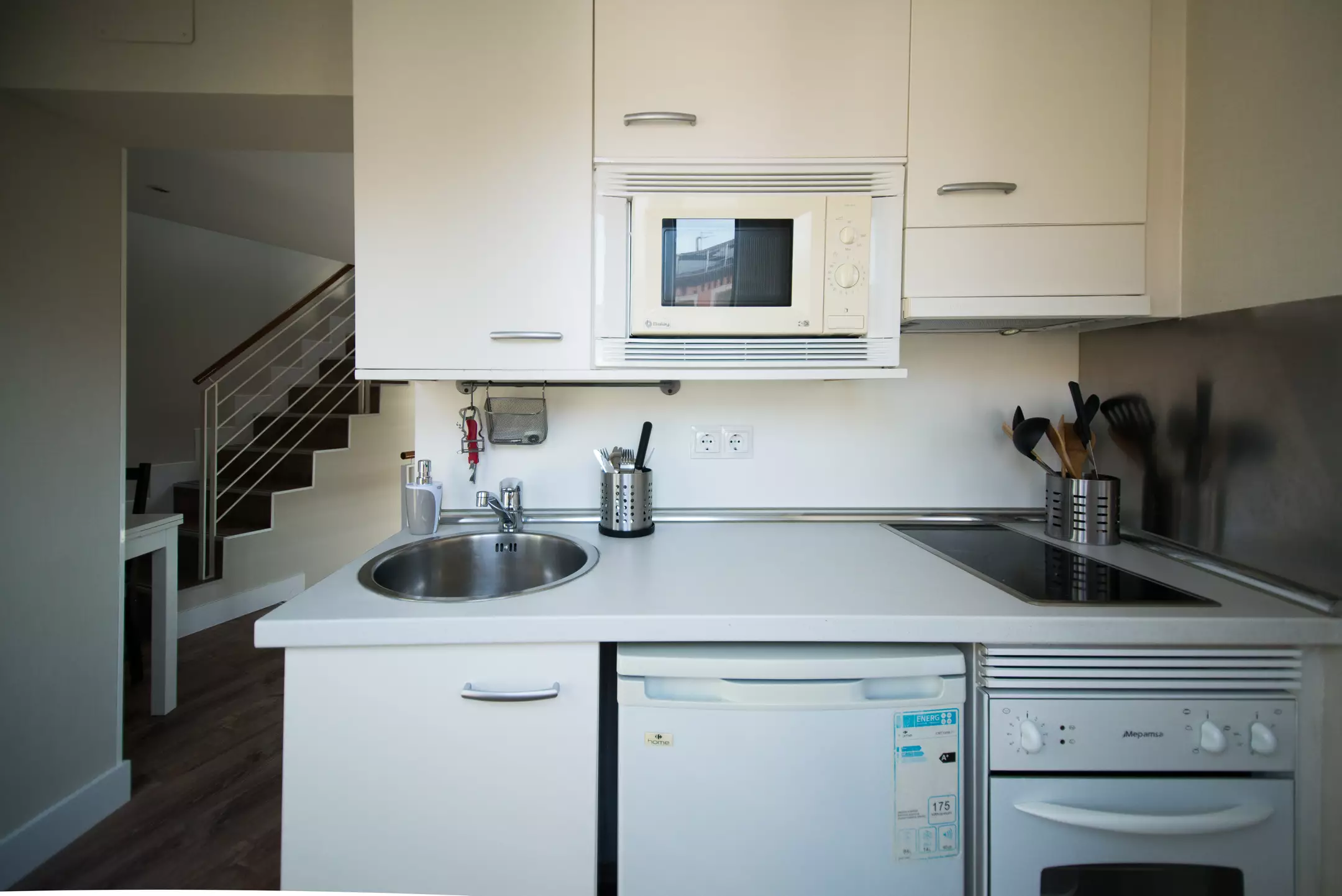 هتل Apartmentos Cruz مادرید