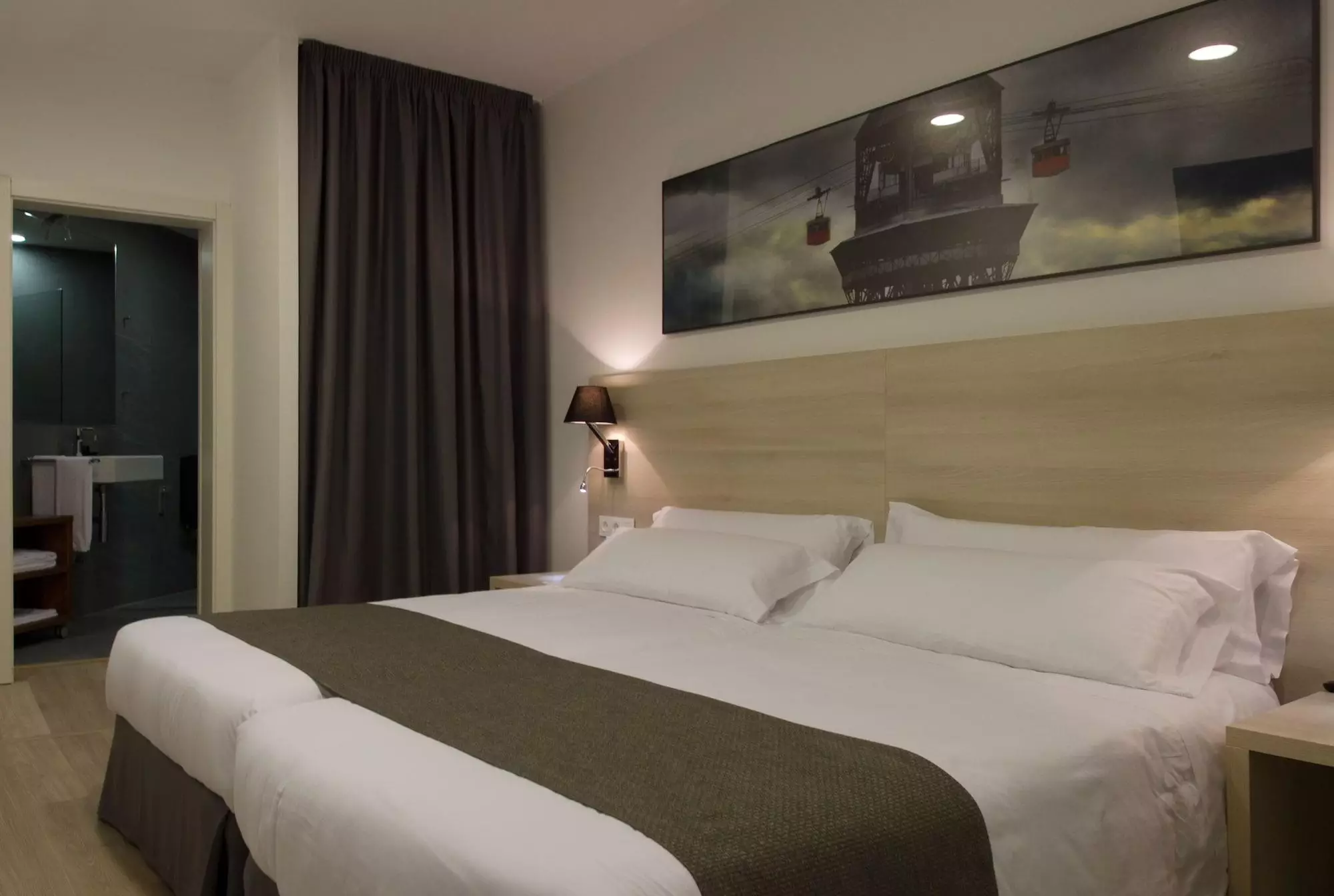 Alibaba https://cdn.alibaba.ir/ostorage/hotel-accommodation-images/6a0921bf61ec039ef75f95ad_Barcelona-THE-8-Boutique-B-B-1.webp