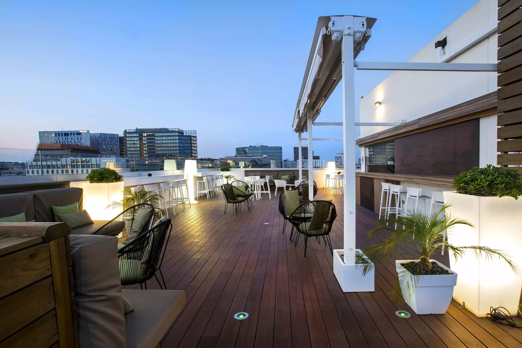 Alibaba https://cdn.alibaba.ir/ostorage/hotel-accommodation-images/6a0934c861ec039ef75fa3bf_Barcelona-ZT-The-Golden-Hotel-Barcelona-1.webp