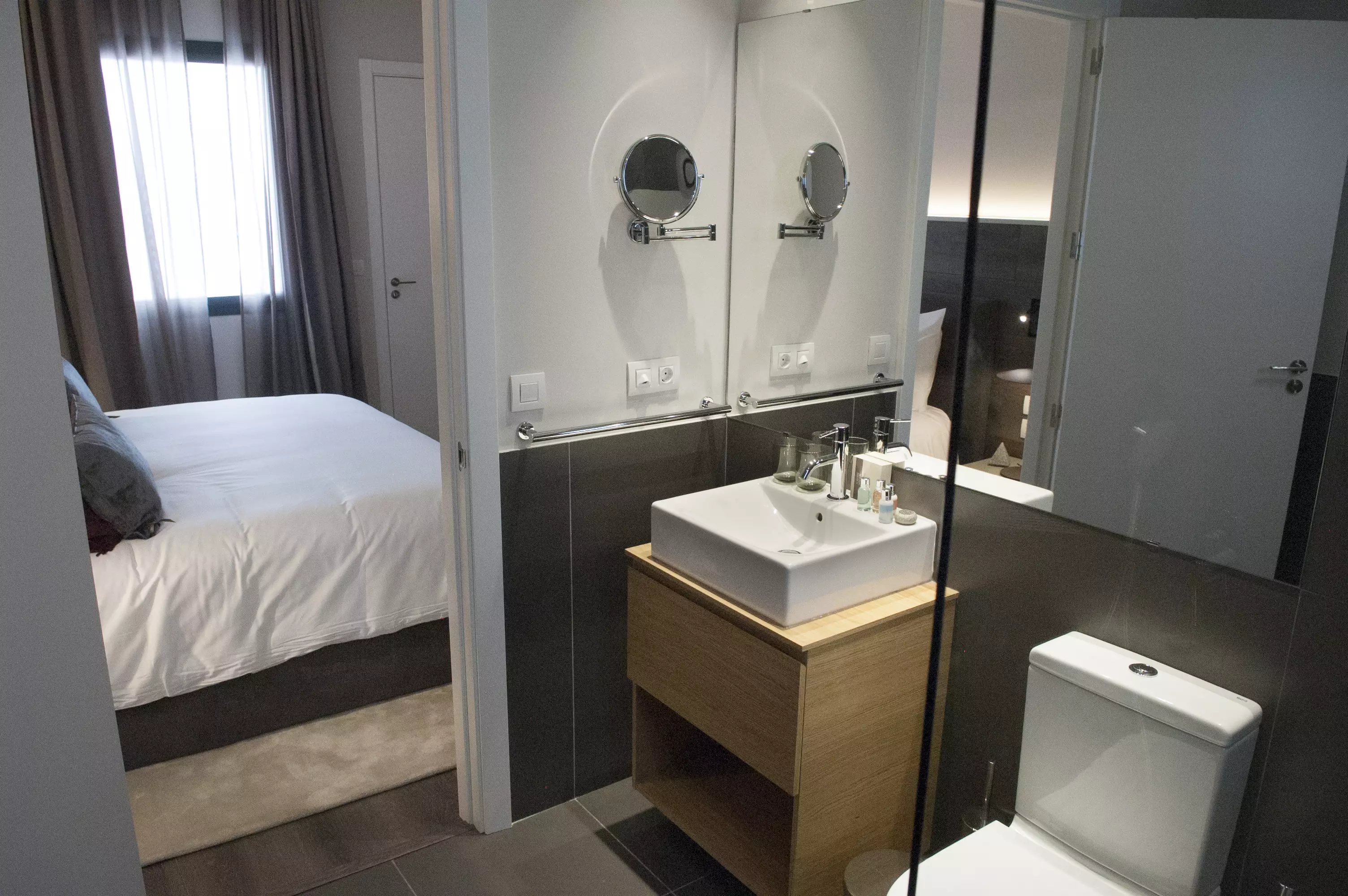 هتل Casagrand Luxury Suites بارسلونا