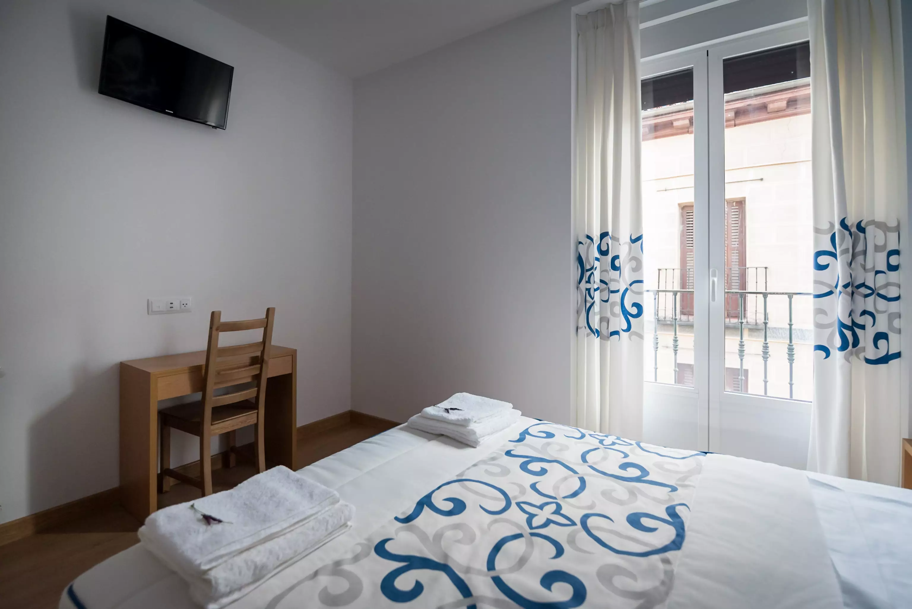 هتل Hostal Carracedo مادرید