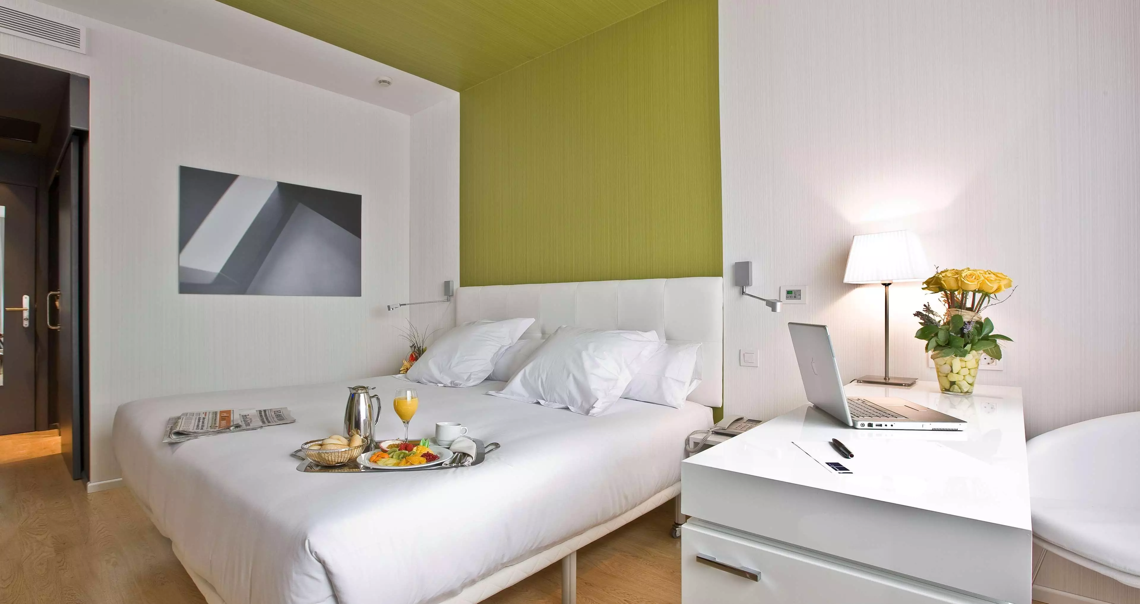 Alibaba https://cdn.alibaba.ir/ostorage/hotel-accommodation-images/6a09826d61ec039ef75fe08a_Madrid-Occidental-Castellana-Norte-1.webp