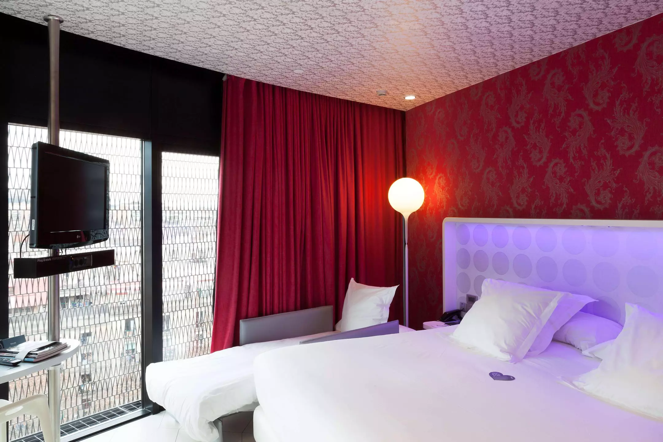 Alibaba https://cdn.alibaba.ir/ostorage/hotel-accommodation-images/6a09927e61ec039ef75febbc_Barcelona-Barcel-Raval-0.webp