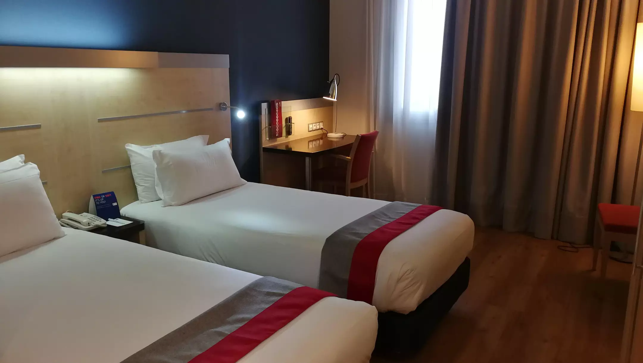 هتل Holiday Inn Express Málaga - Aeropuerto مالاگا