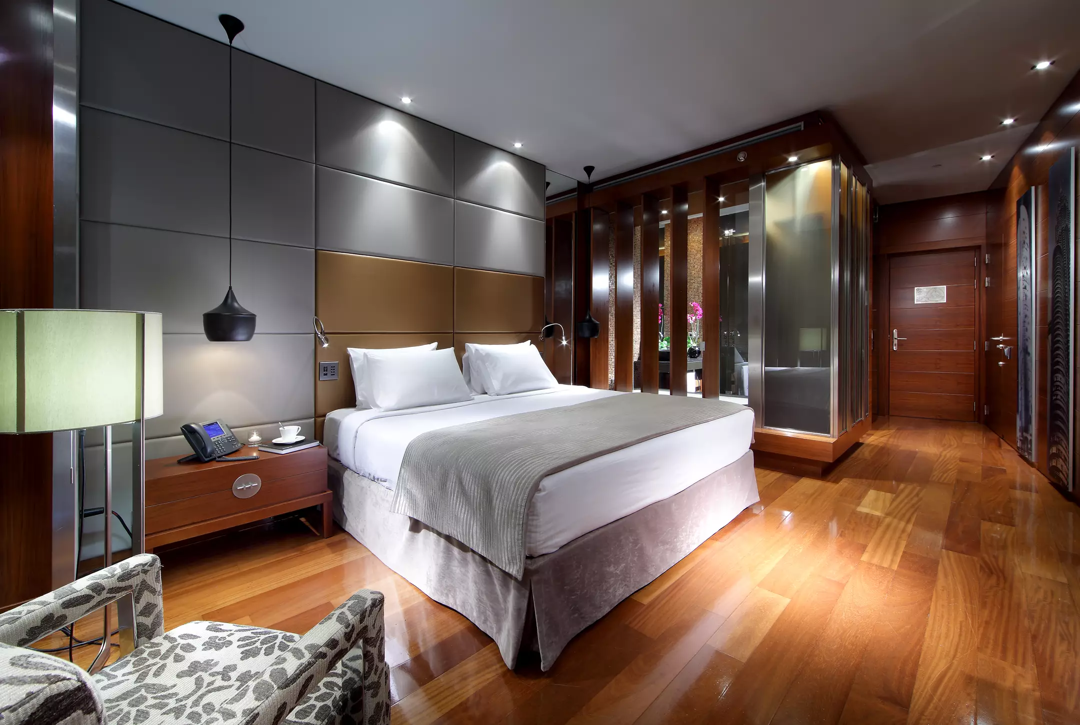 هتل Eurostars Madrid Tower مادرید
