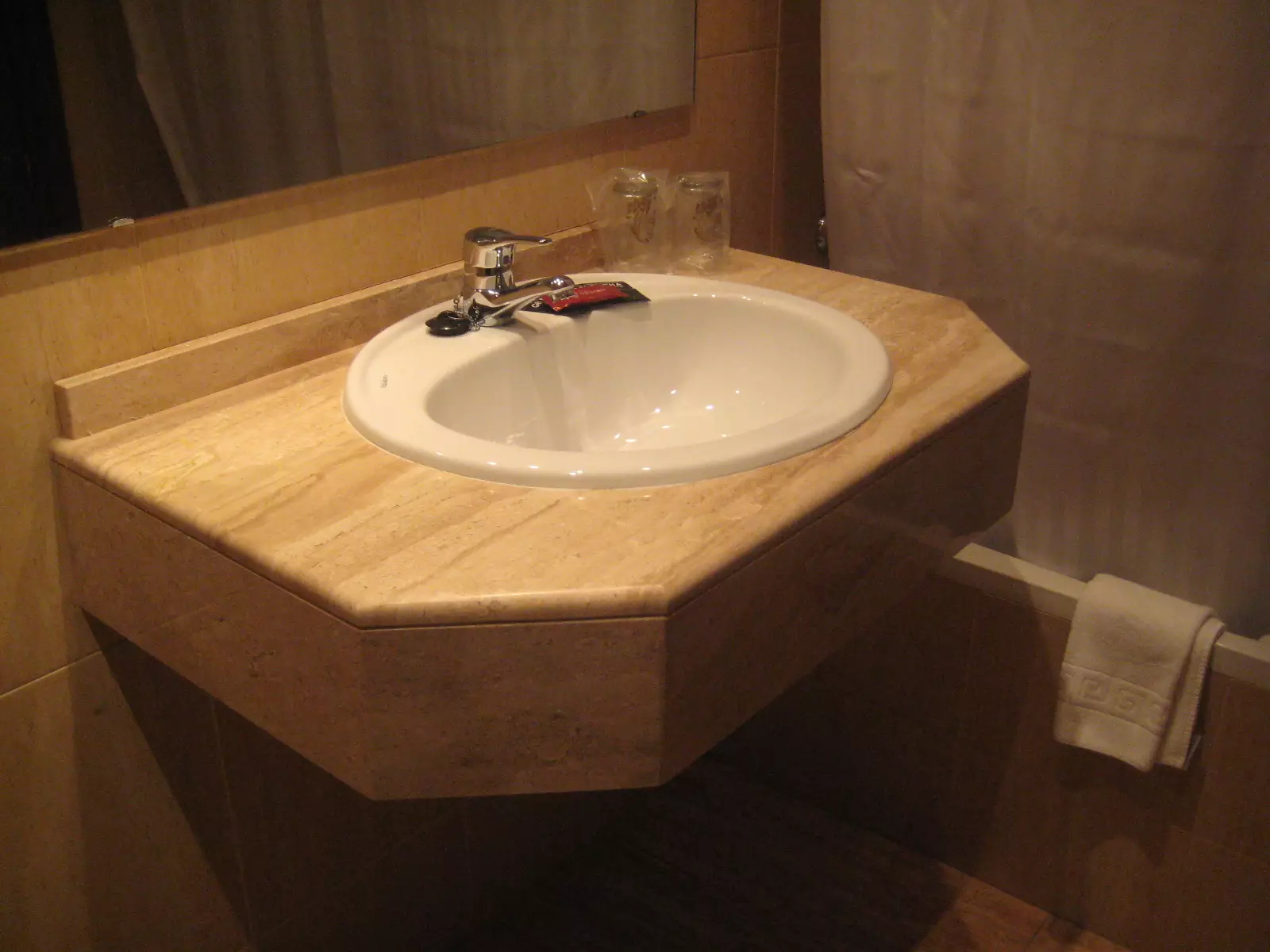 Alibaba https://cdn.alibaba.ir/ostorage/hotel-accommodation-images/6a09b15361ec039ef7600155_Linares-Victoria-1.webp