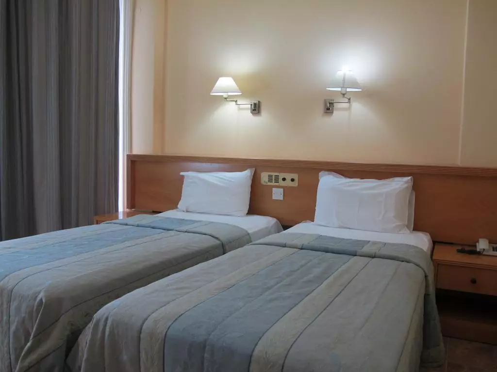 Alibaba https://cdn.alibaba.ir/ostorage/hotel-accommodation-images/6a0a30e9c86edf55f72279fe_Larnaca-Flamingo-Beach-Hotel-1.webp