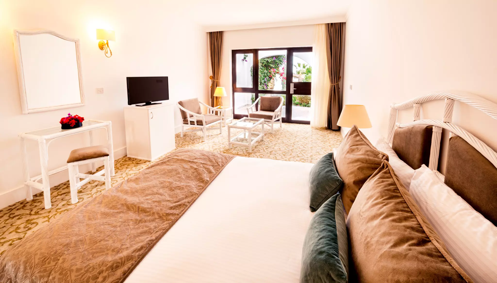 هتل The Olive Tree Kyrenia