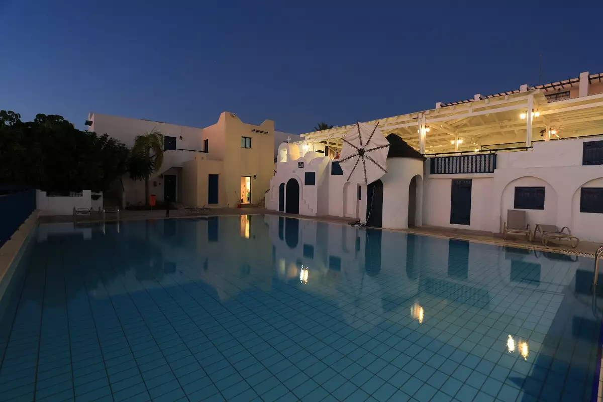هتل Eleni Holiday Village Paphos