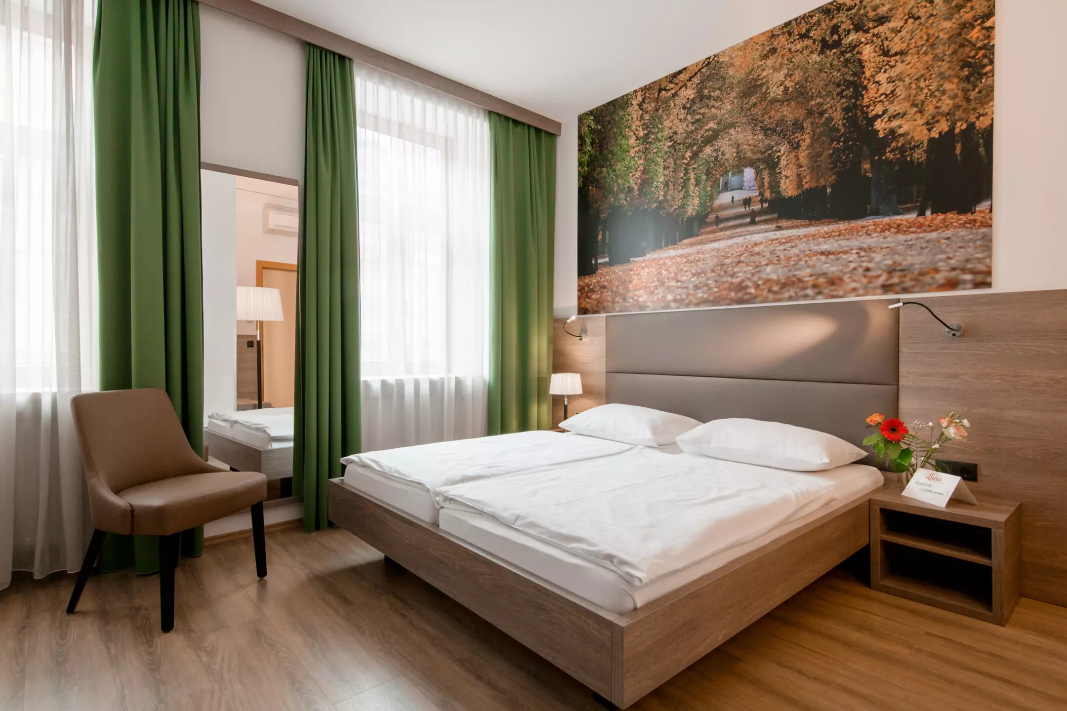 Alibaba https://cdn.alibaba.ir/ostorage/hotel-accommodation-images/6a0a8ae661ec039ef760413d_Vienna-Lucia-1.webp