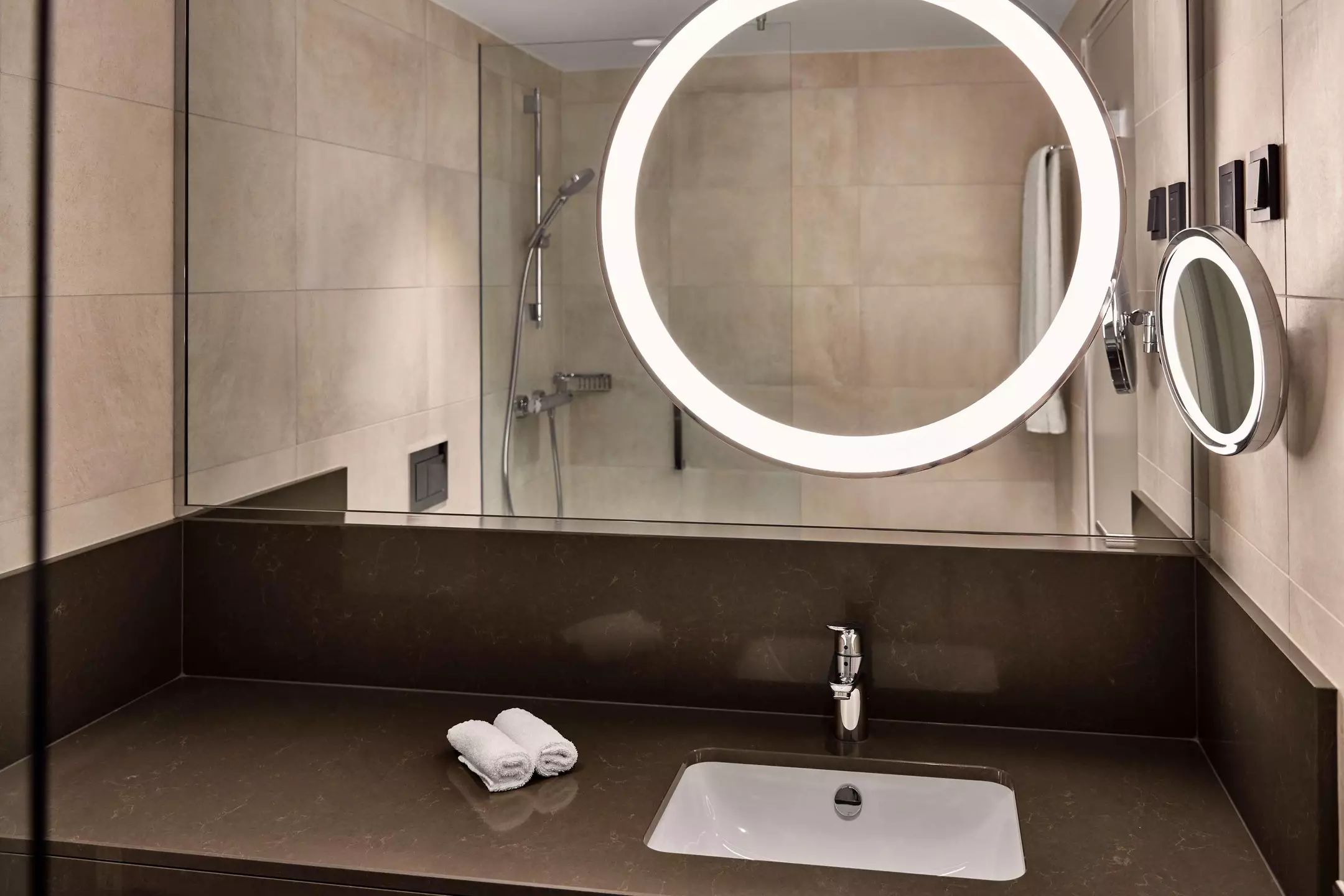 هتل Hilton Vienna Park وین