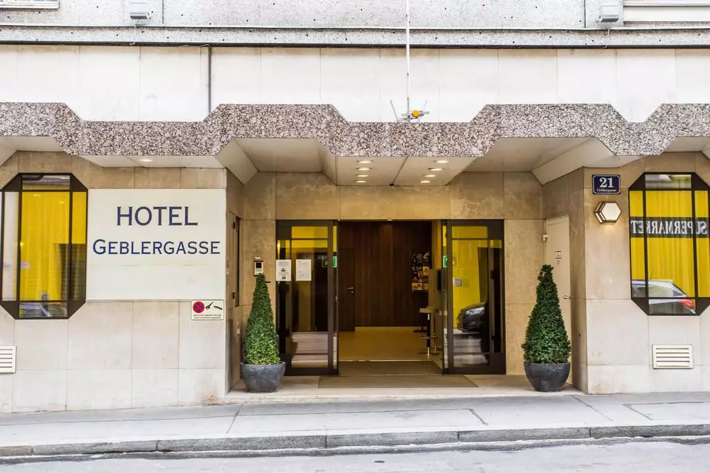 Alibaba https://cdn.alibaba.ir/ostorage/hotel-accommodation-images/6a0aa29261ec039ef7605554_Vienna-Geblergasse-1.webp