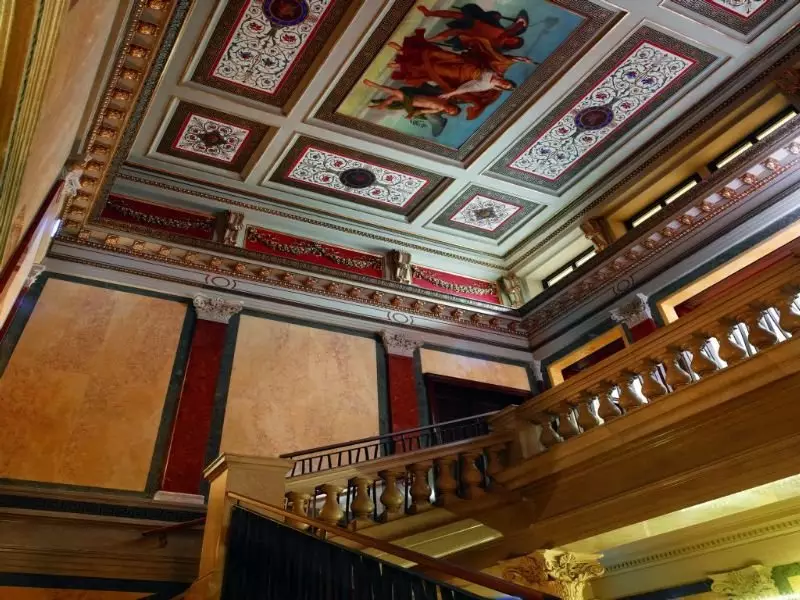 Alibaba https://cdn.alibaba.ir/ostorage/hotel-accommodation-images/6a0ab97a61ec039ef76067ef_Vienna-The-Ritz-Carlton-Vienna-1.webp