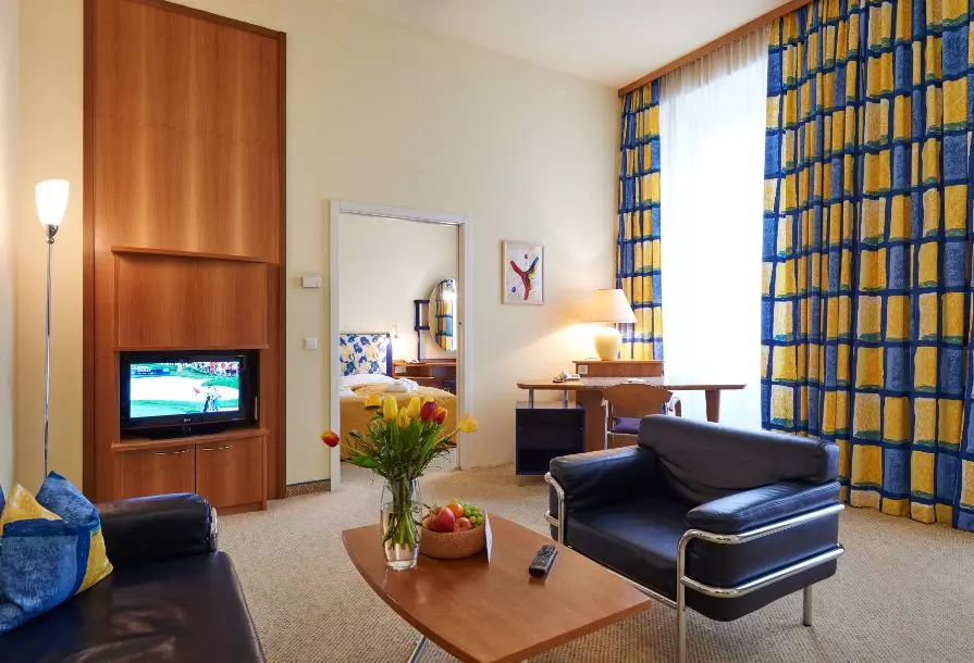 هتل HiLight Suites Hotel وین