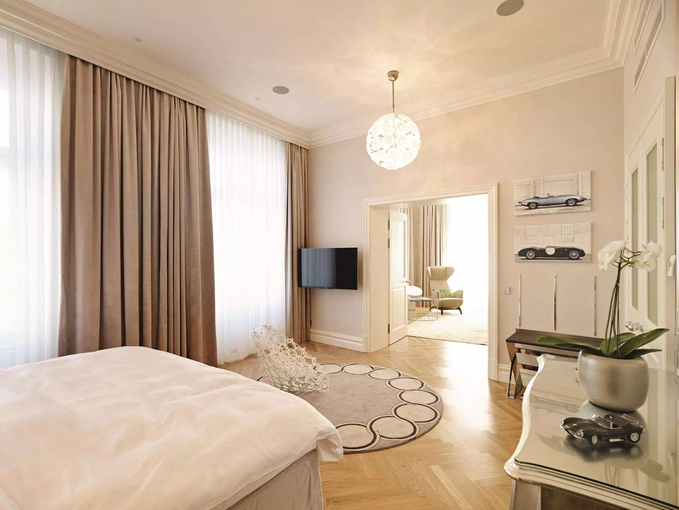 Alibaba https://cdn.alibaba.ir/ostorage/hotel-accommodation-images/6a0ad07761ec039ef7607b3c_Vienna-Sans-Souci-Wien-1.webp