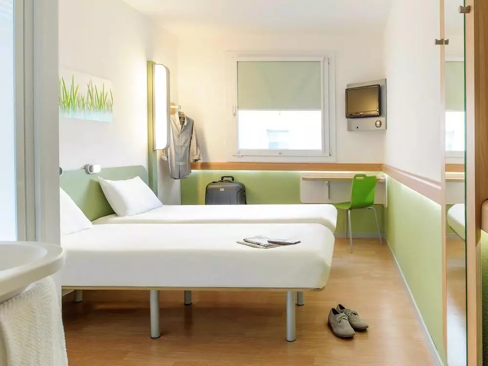 Alibaba https://cdn.alibaba.ir/ostorage/hotel-accommodation-images/6a0ad29161ec039ef7607cb2_Vienna-ibis-budget-Wien-Messe-1.webp