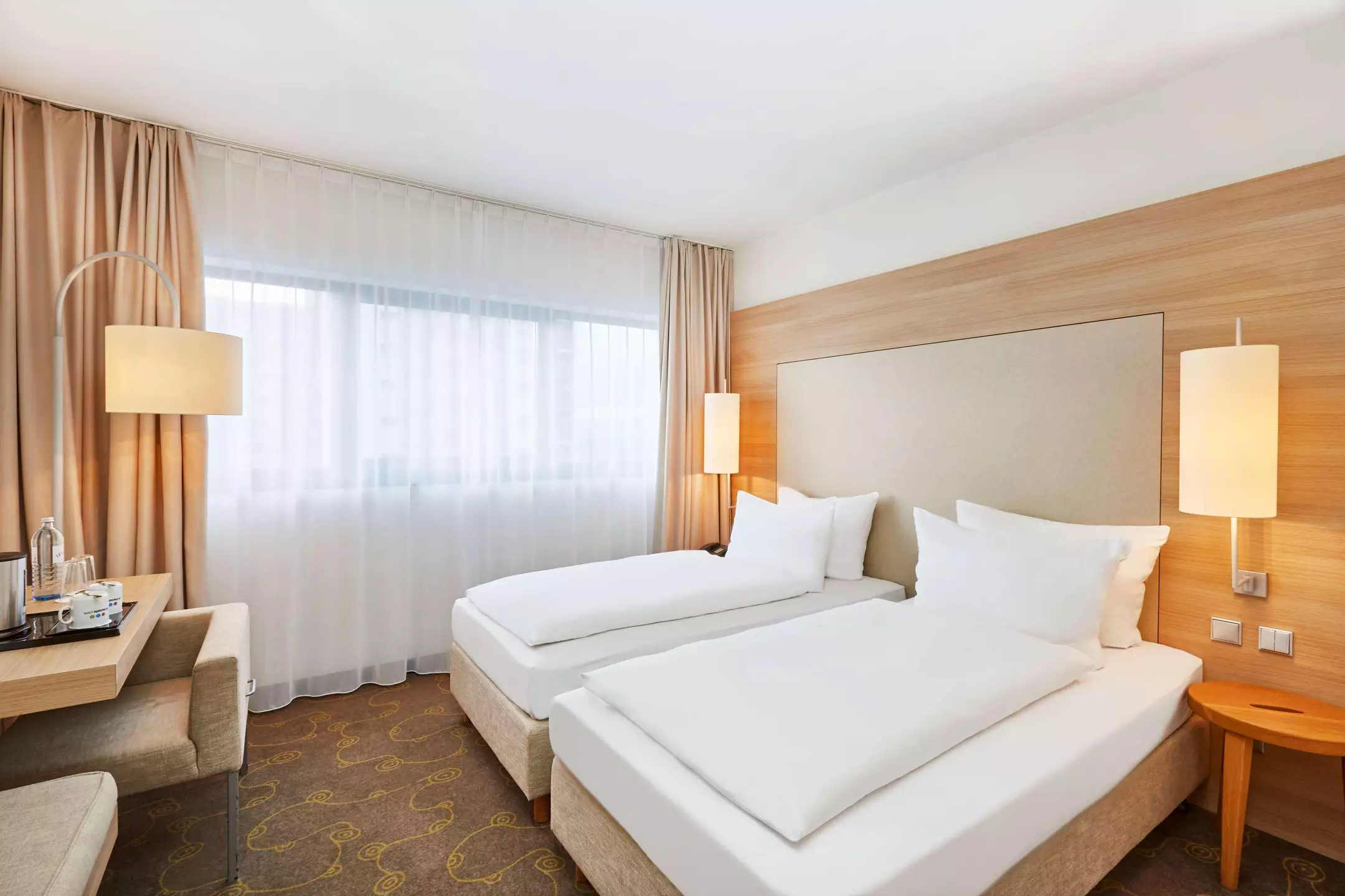 Alibaba https://cdn.alibaba.ir/ostorage/hotel-accommodation-images/6a0aeb8061ec039ef760909c_Salzburg-H-Hotel-Salzburg-1.webp