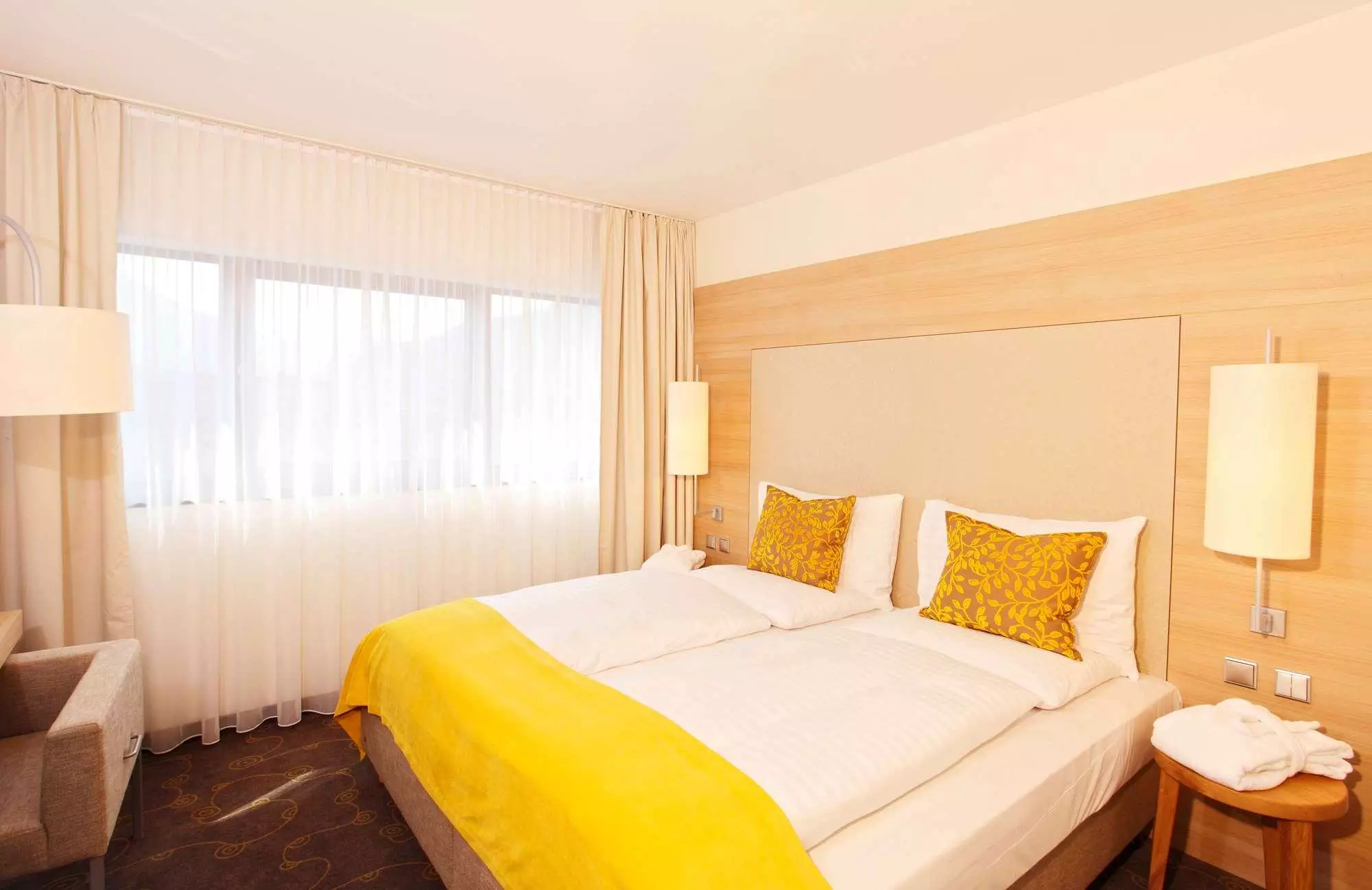 هتل H+ Hotel Salzburg Salzburg