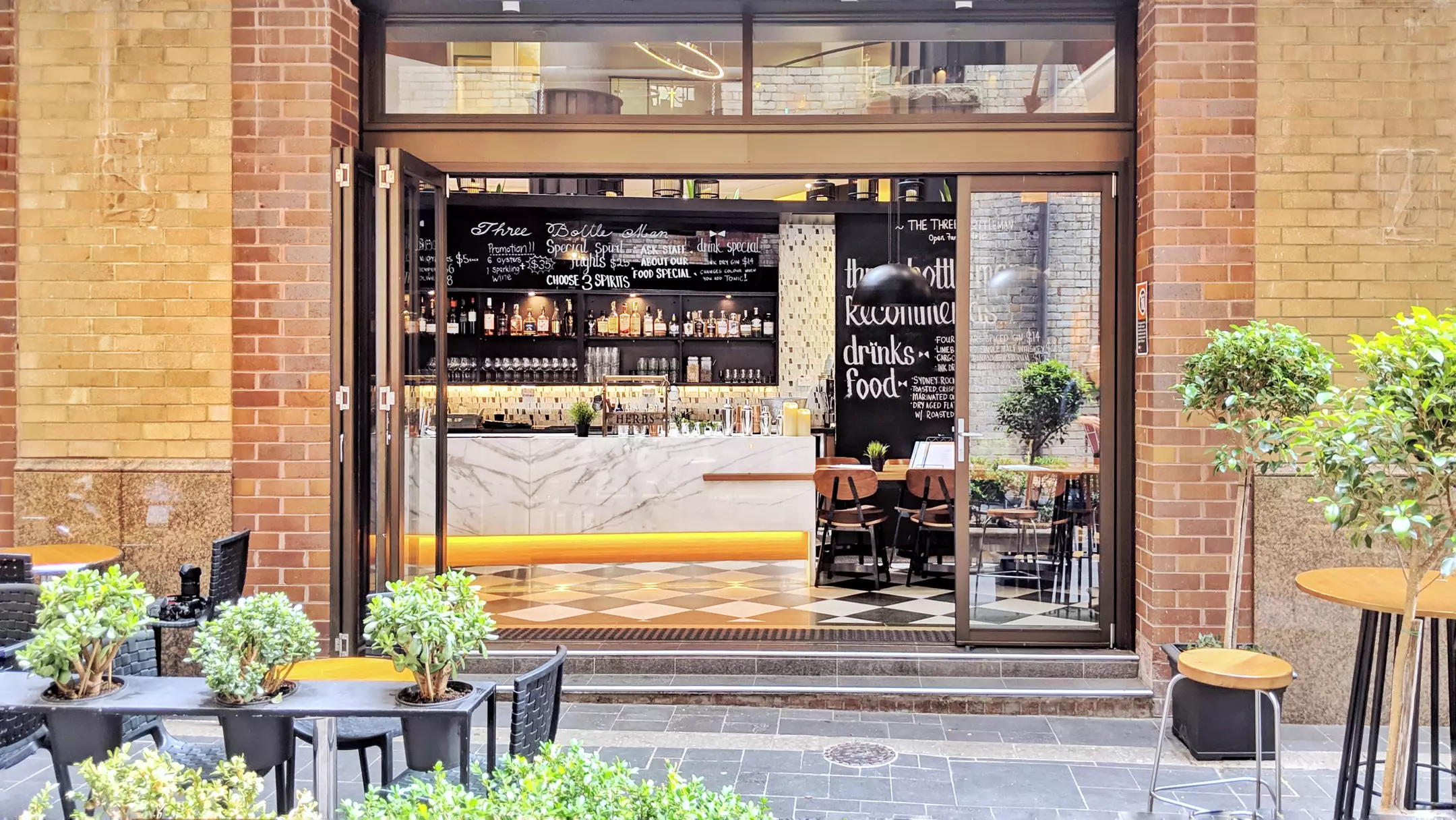 Alibaba https://cdn.alibaba.ir/ostorage/hotel-accommodation-images/6a0b1eec61ec039ef760a7a7_Sydney-Marriott-Sydney-Harbour-at-Circular-Quay-1.webp