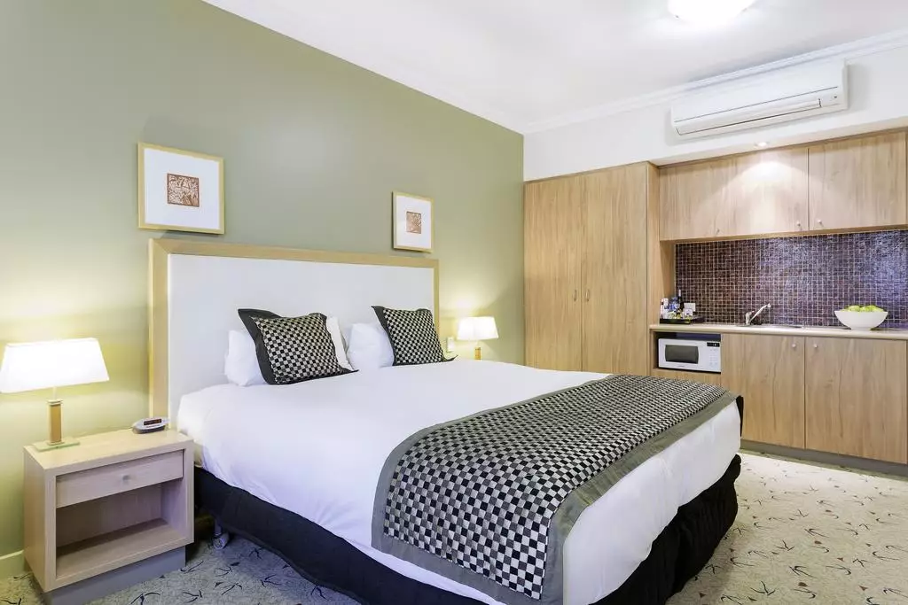 هتل Rydges Kalgoorlie Resort & Spa Kalgoorlie