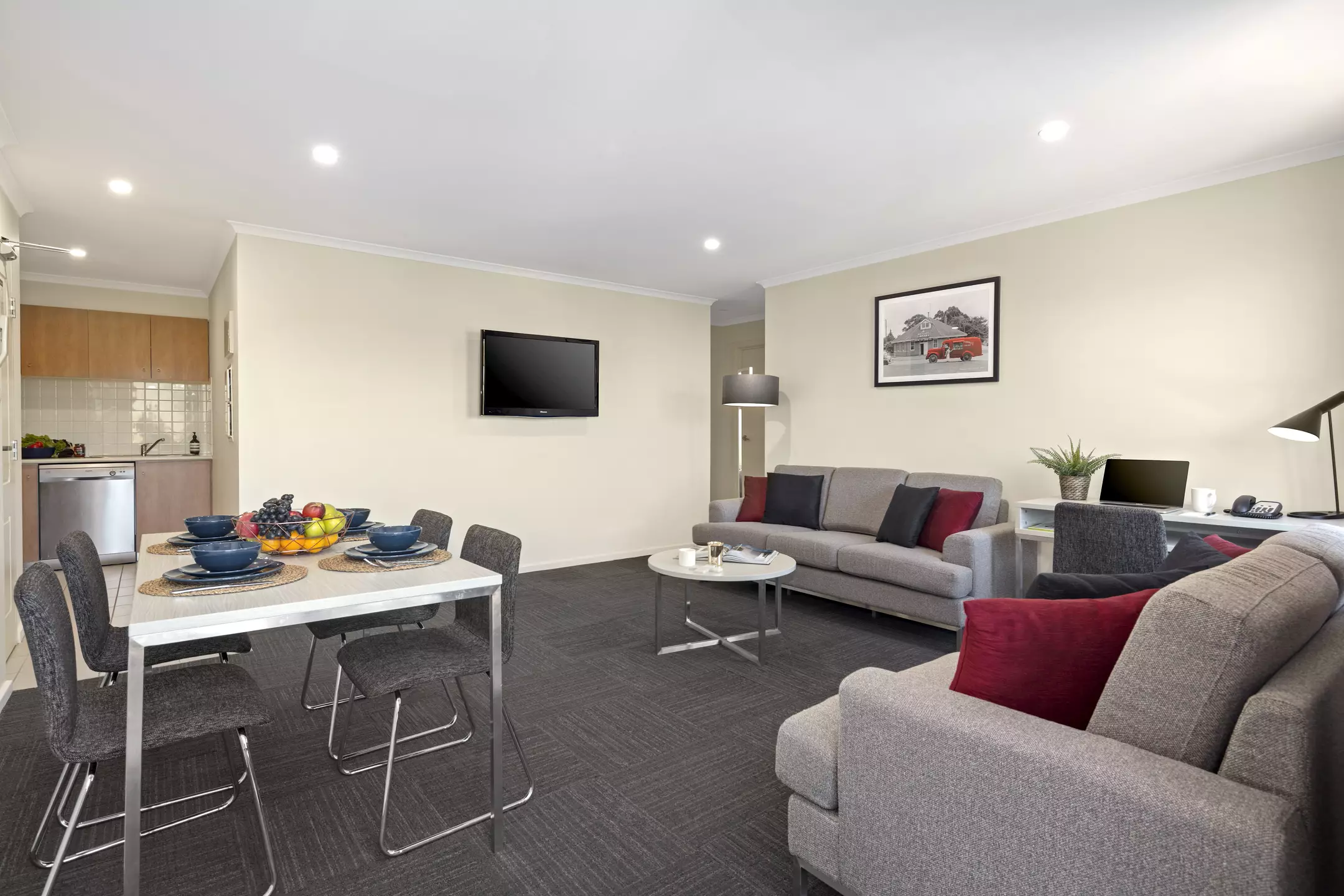 Alibaba https://cdn.alibaba.ir/ostorage/hotel-accommodation-images/6a0ca819c86edf55f7232d49_Mont-Albert-Quest-Mont-Albert-1.webp