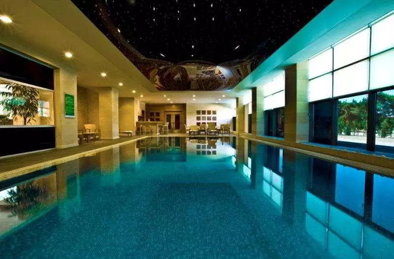 Alibaba https://cdn.alibaba.ir/ostorage/hotel-accommodation-images/6a0ccae7c86edf55f723486d_Baku-Sheraton-Baku-Airport-Hotel-1.webp