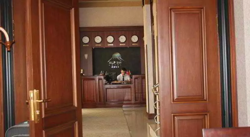 هتل Alp Inn Hotel باکو
