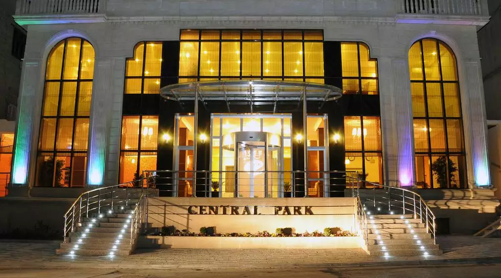 هتل Central Park باکو