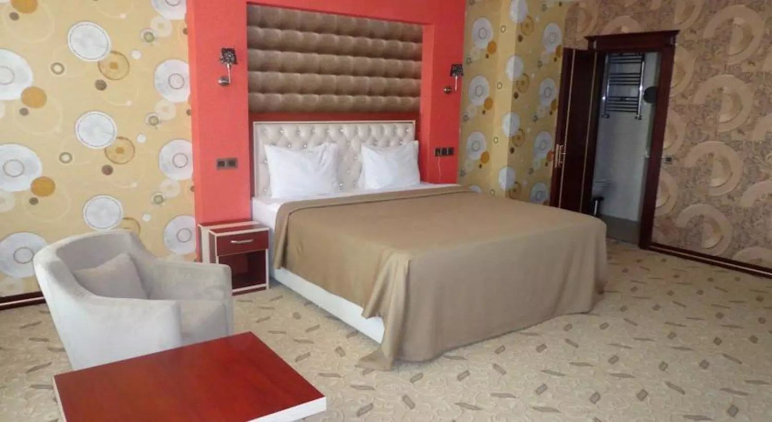 Alibaba https://cdn.alibaba.ir/ostorage/hotel-accommodation-images/6a0cce69c86edf55f7234bc4_Baku-Grand-Hotel-1.webp