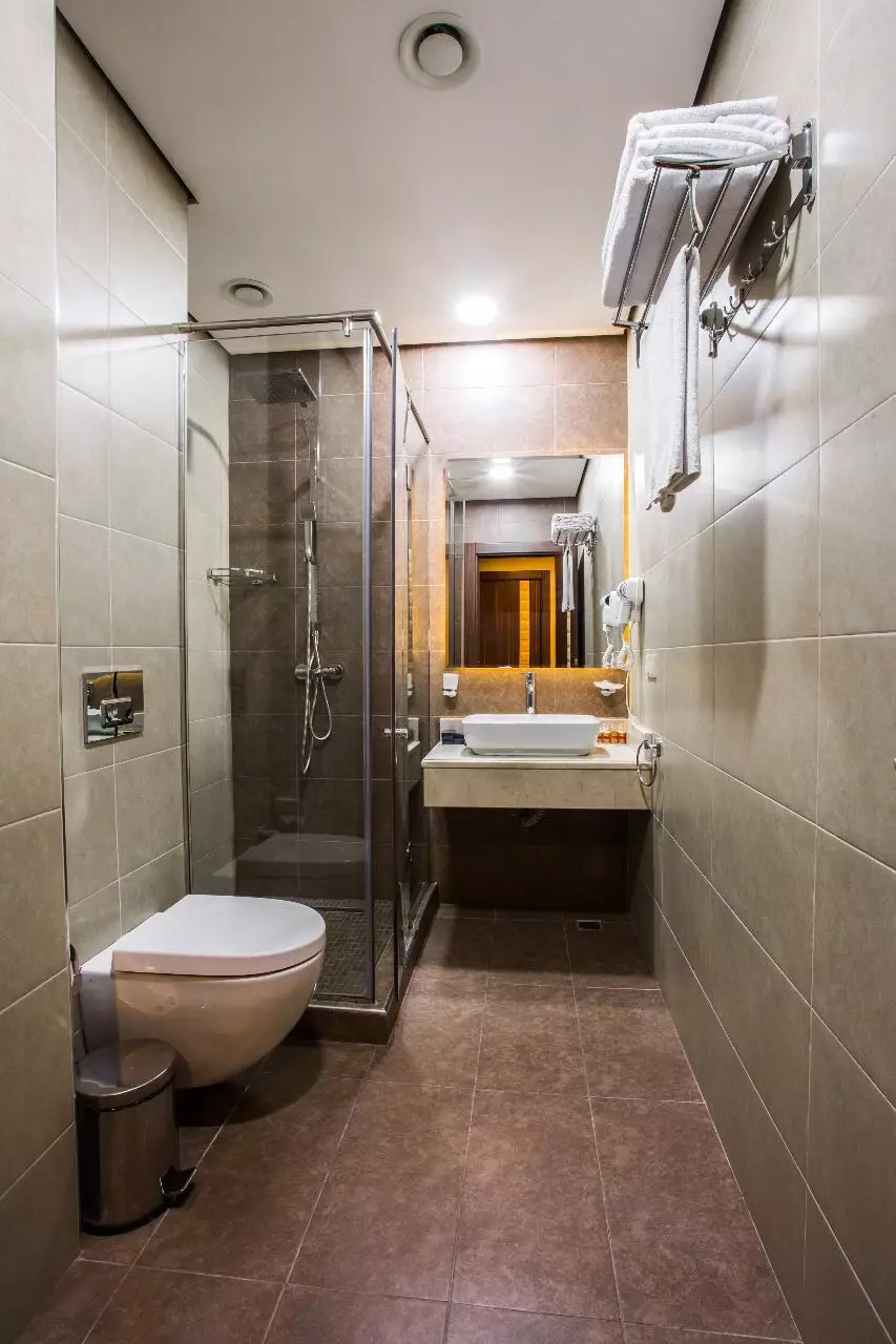 Alibaba https://cdn.alibaba.ir/ostorage/hotel-accommodation-images/6a0cd0e4c86edf55f7234e25_Baku-Renaissance-Palace-Baku-1.webp