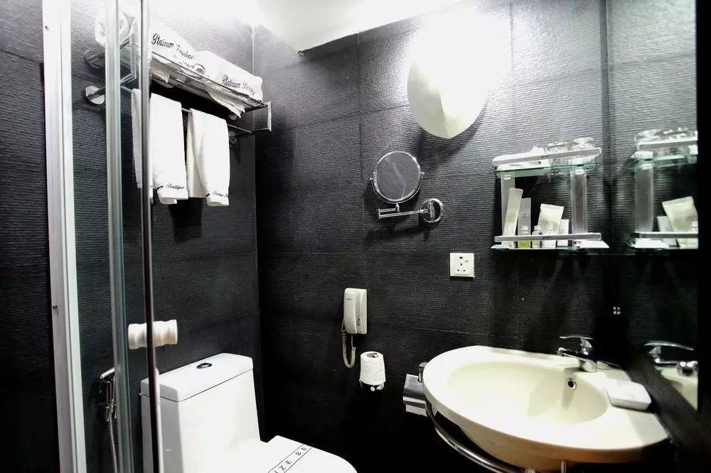 هتل Platinum Residence داکا